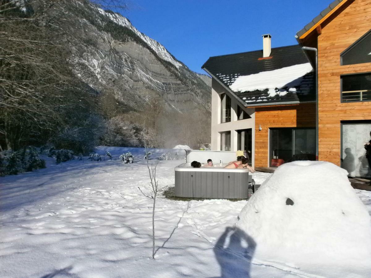 #Lemasdoisans Au Pied De L'Alpe D'Huez Via Bourg D'Oisans L'Etoile Des Glaciers Ле-Бур-д'Уазан Экстерьер фото
